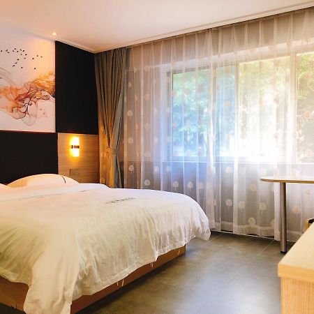 Shenzhen Hualian Boutique Hotel Extérieur photo